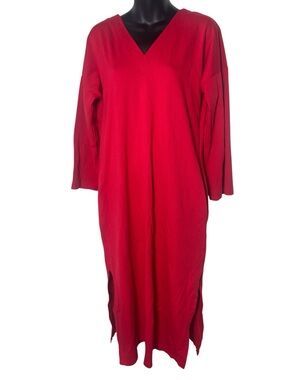 Julia allert breaking the rules large red long sleeve v neck side slit dress